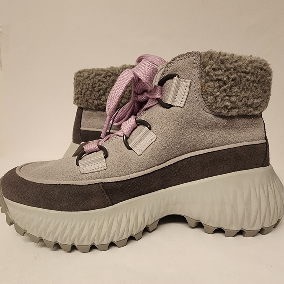 COLE HAAN Woman's Hiking WR Zerogrand Flurry Hiker Monument/Dark Size 5.5 - Picture 15 of 16